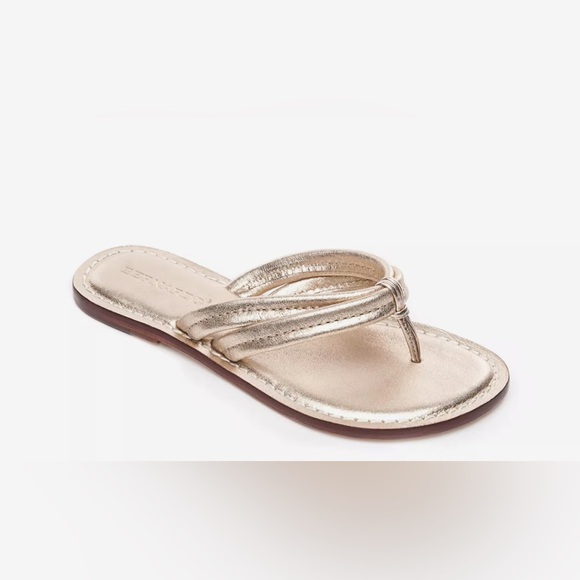 BERNARDO Miami sandal in Platinum, size 8.5 - Picture 1 of 4